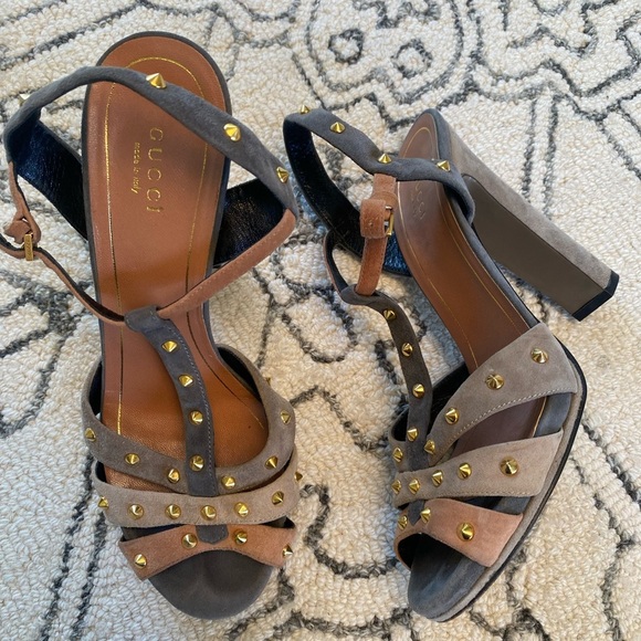 Gucci Women's Heels with Gold Studs - Black, Gray, and Tan size 39 - Picture 7 of 10